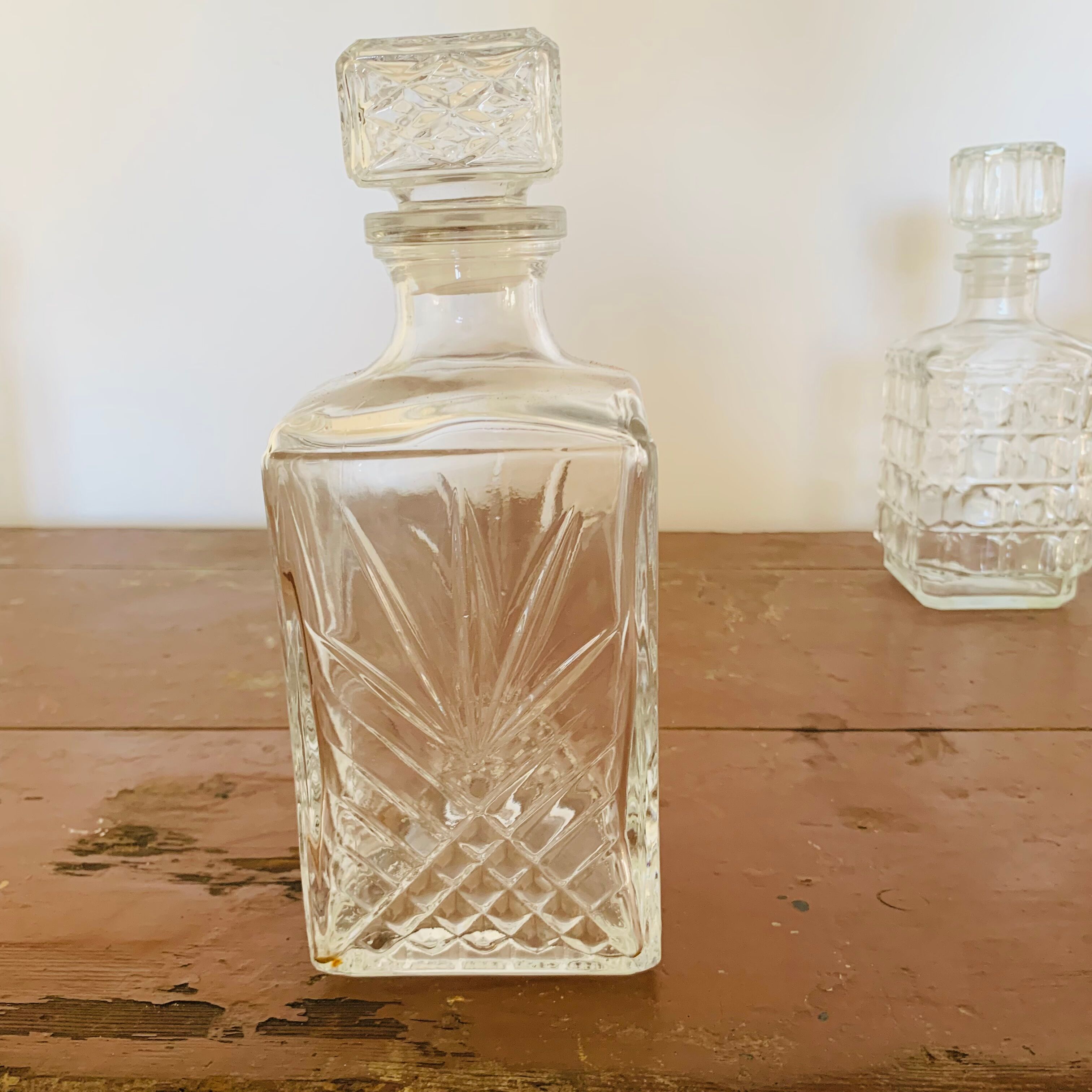 Lot de 5 carafes à whisky