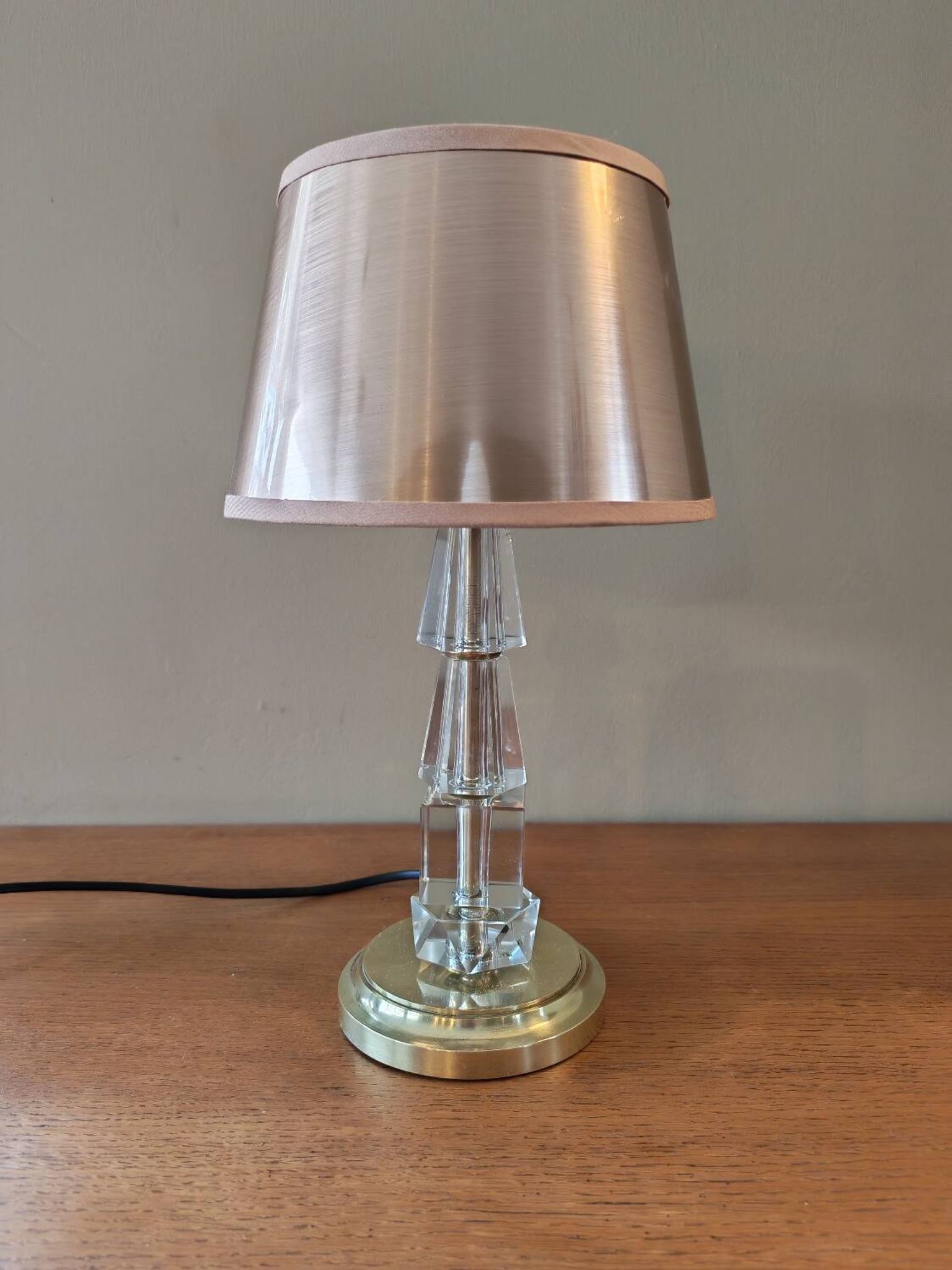 Lampe Art Déco, verre et laiton