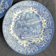 Une assiette porcelaine anglaise tudor ware home décor bleue ancienne