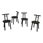 Ensemble de 4 chaises style postmoderne Memphis design italien années 1980.