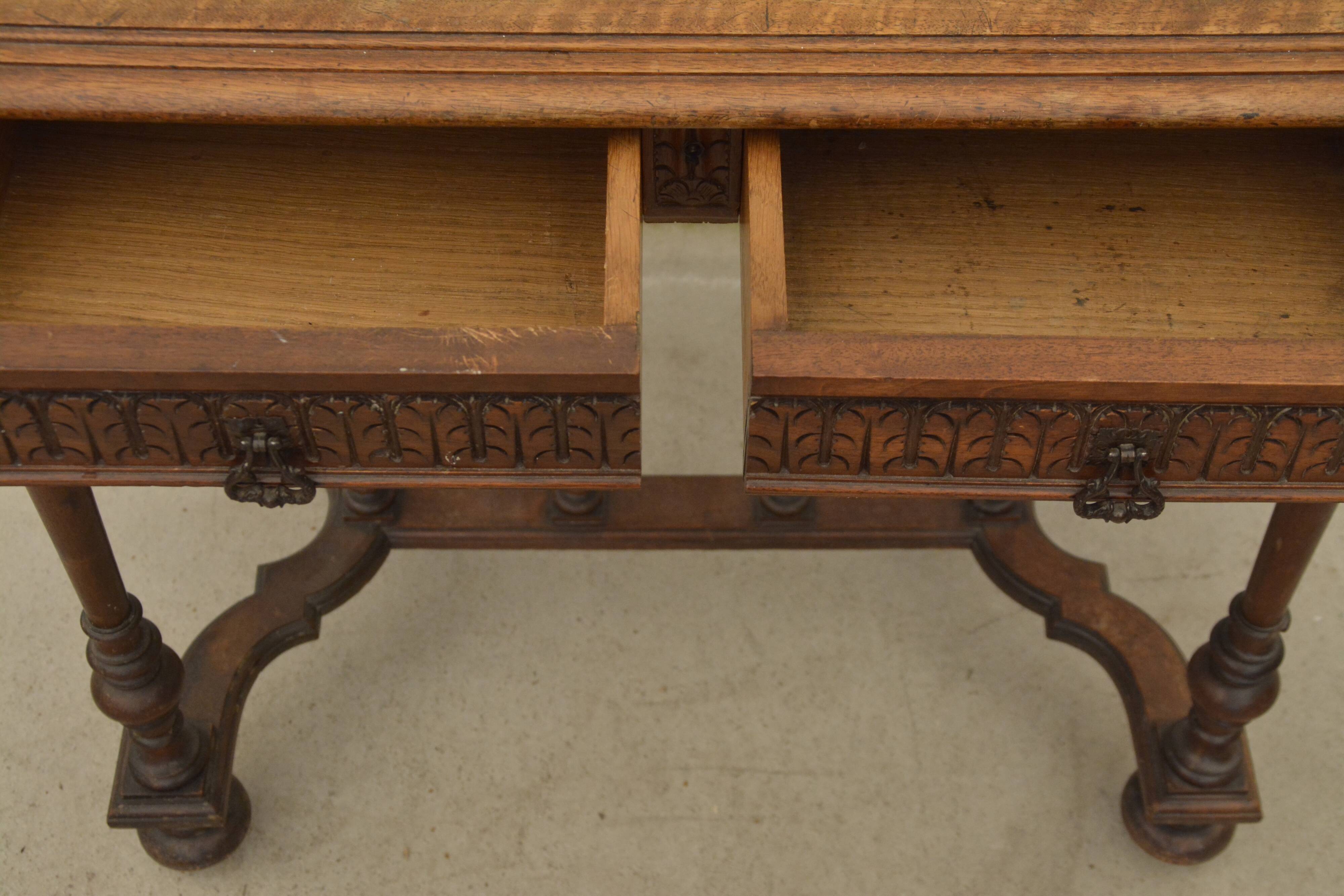 Gothic-style console