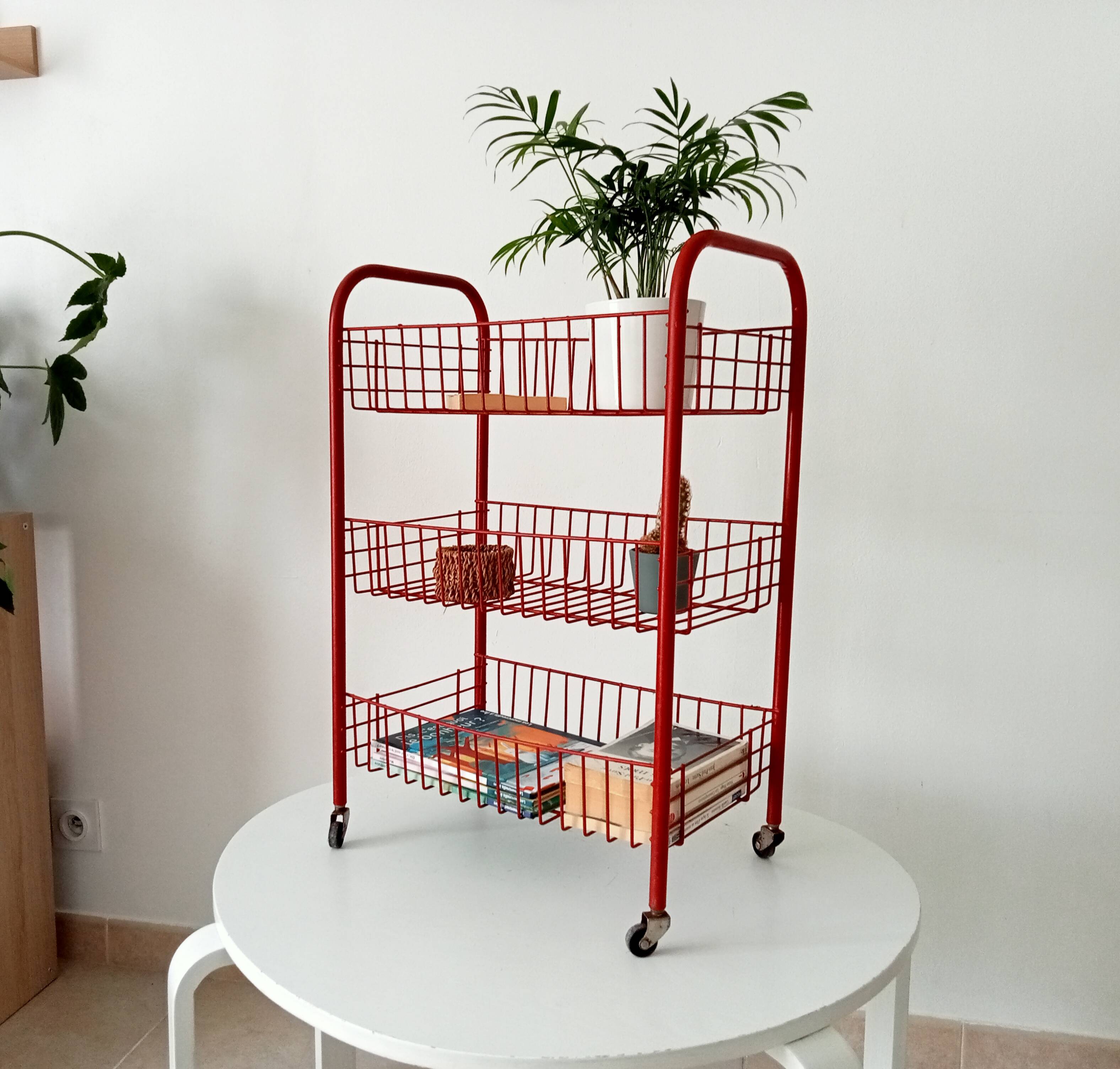Vintage rolling dessert trolley