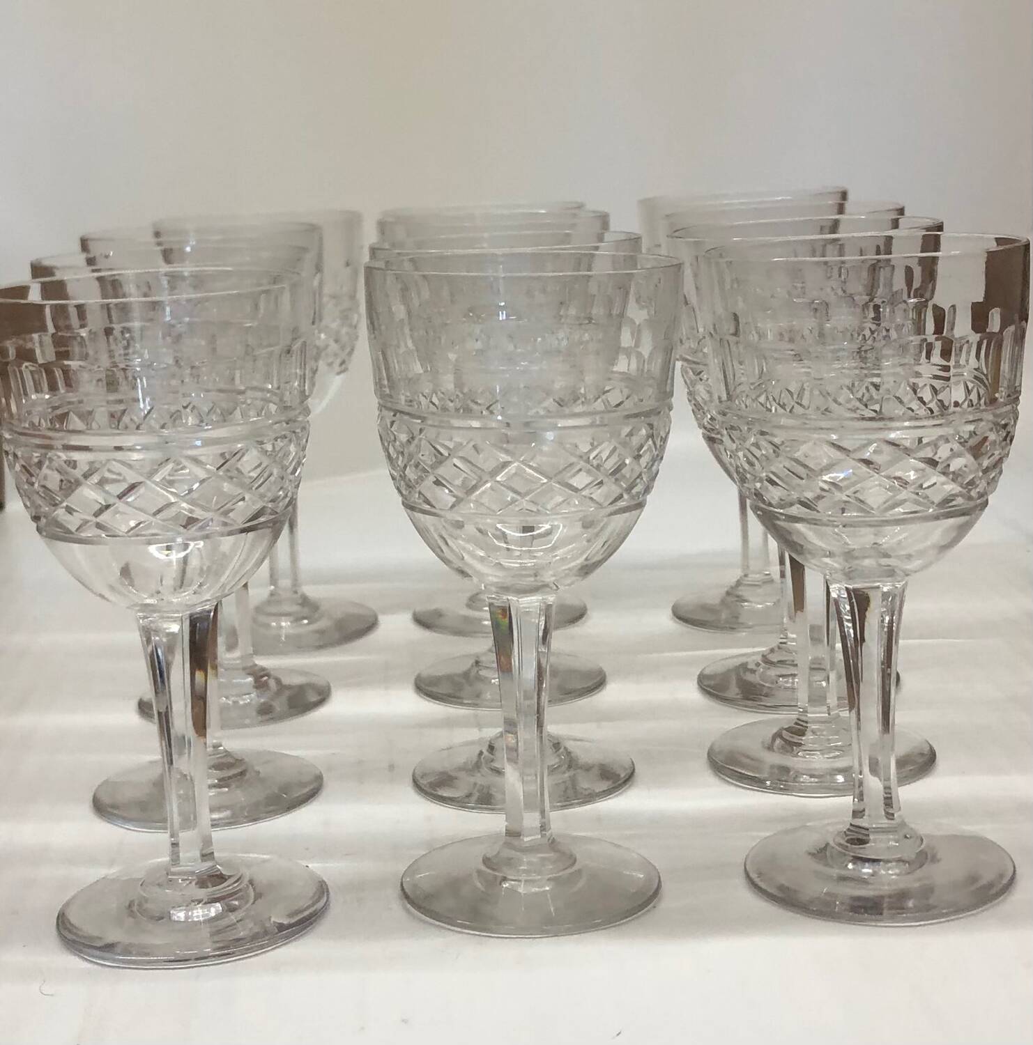 Set of 12 cut crystal stemmed glasses from the Nancy crystal factory, art deco