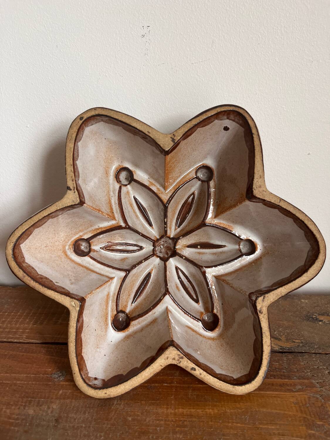 Star plate