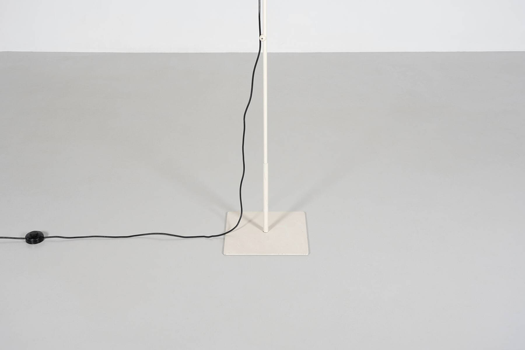 Floor lamp mod.2200 by Elio Martinelli for Martinelli Luce circa 1980