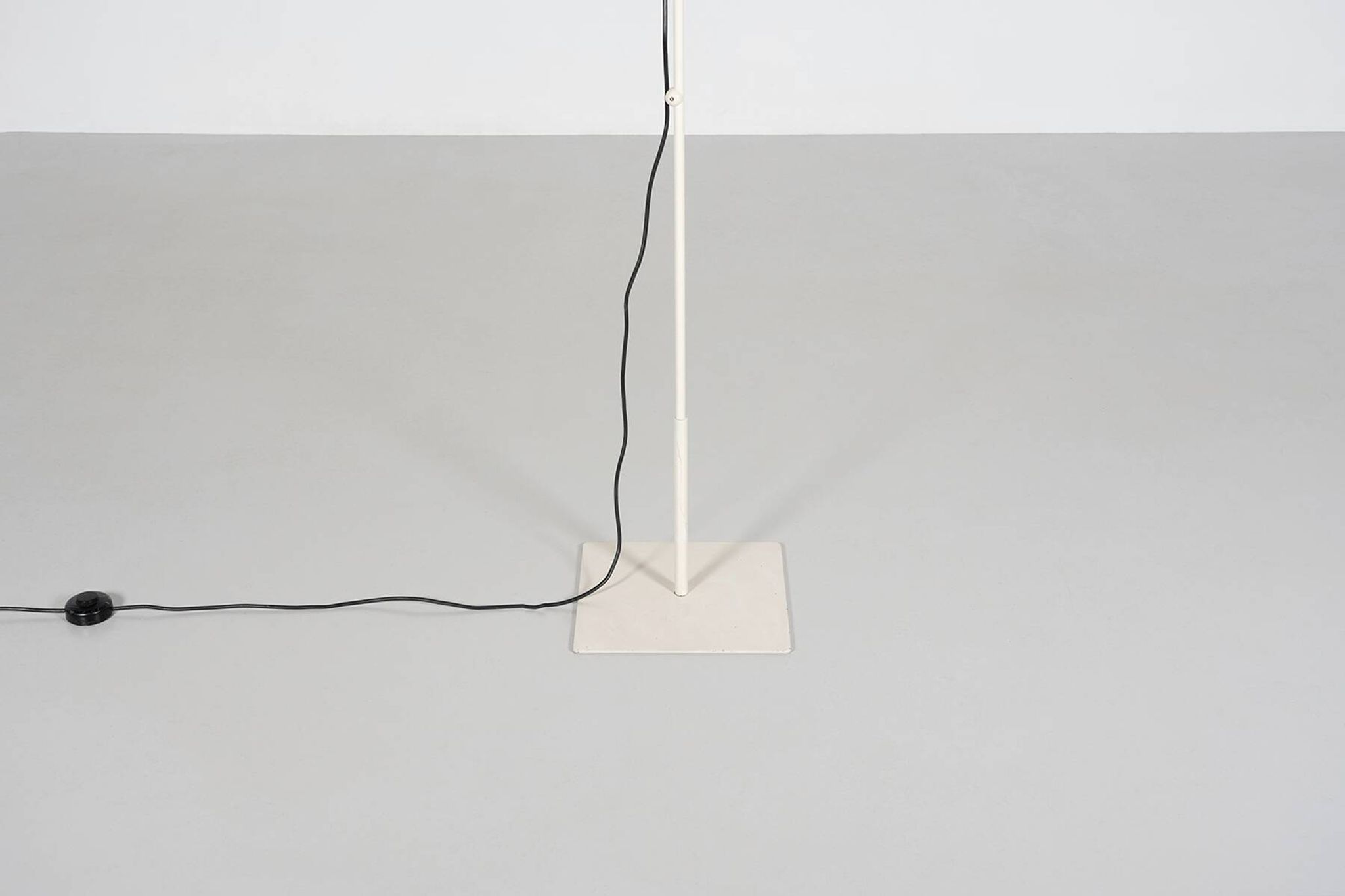 Floor lamp mod.2200 by Elio Martinelli for Martinelli Luce circa 1980