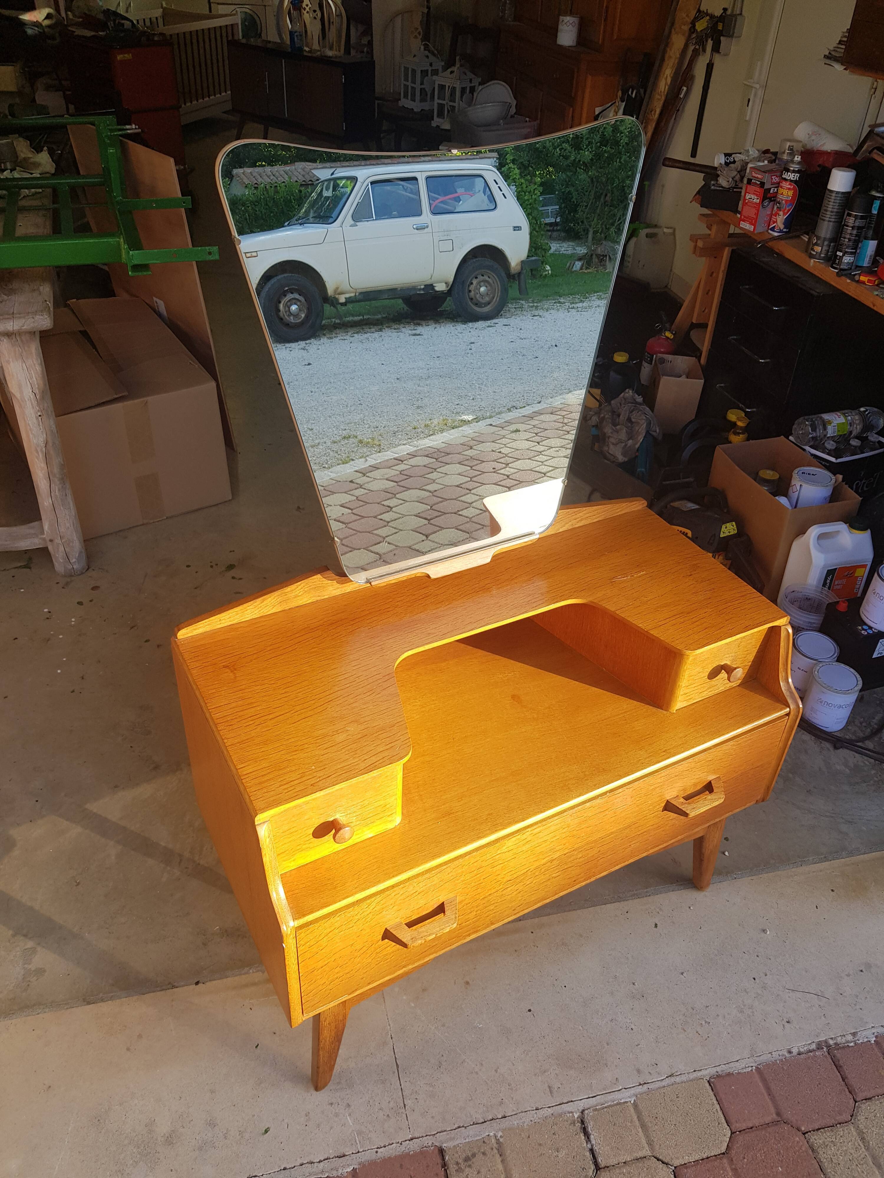 Vintage hairdresser G-Plan