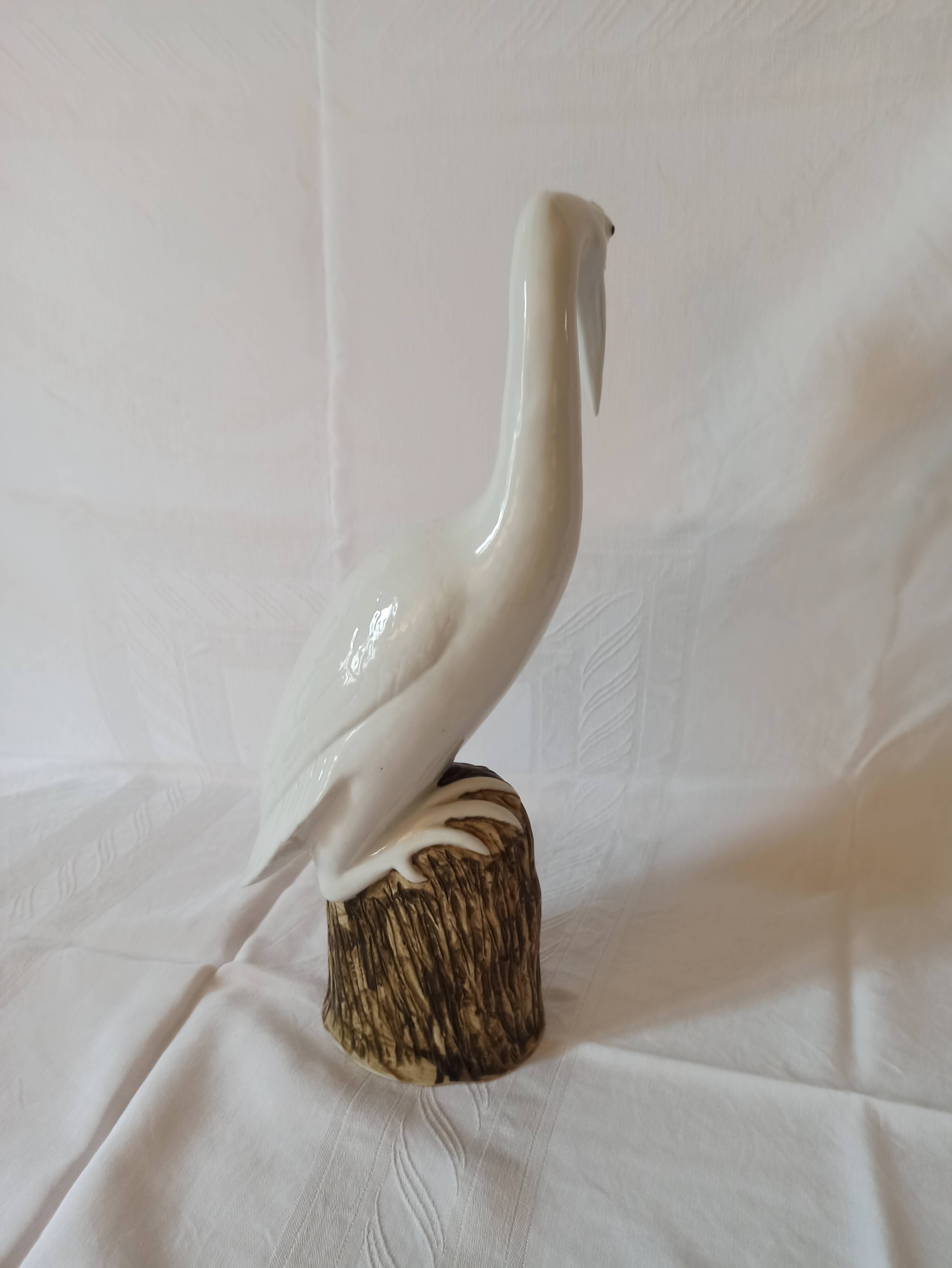 Chinese porcelain crane figurine