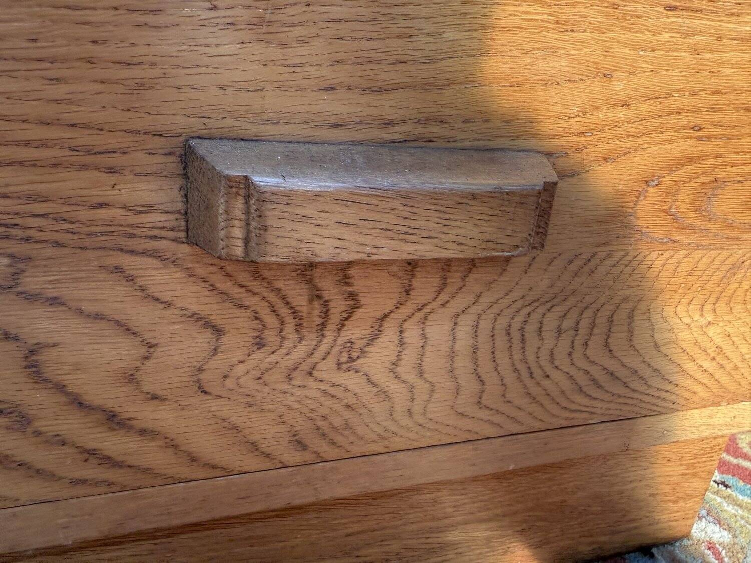 Solid oak chest of drawers from the 1950s.