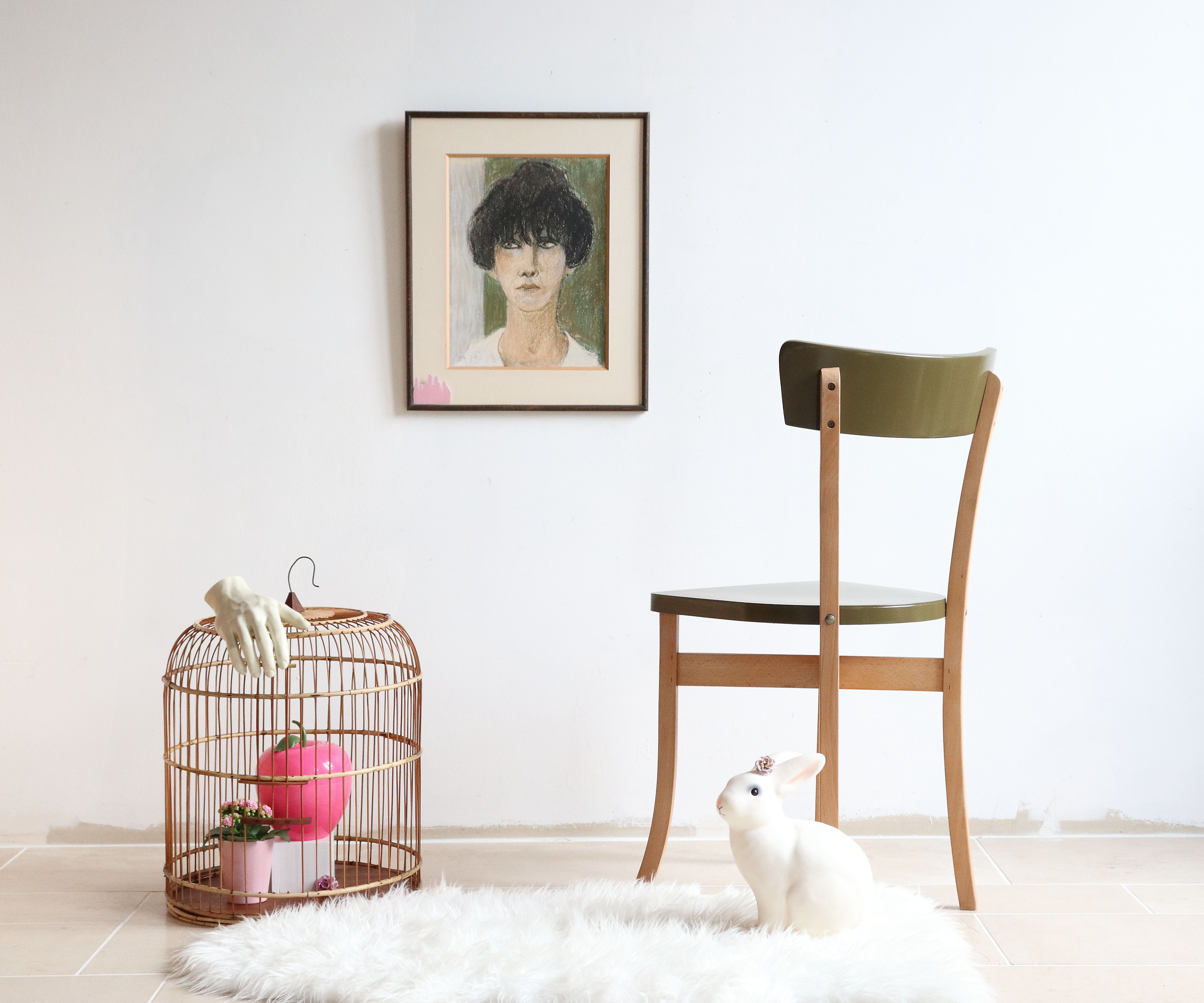 Vintage wooden bistro chair revisited