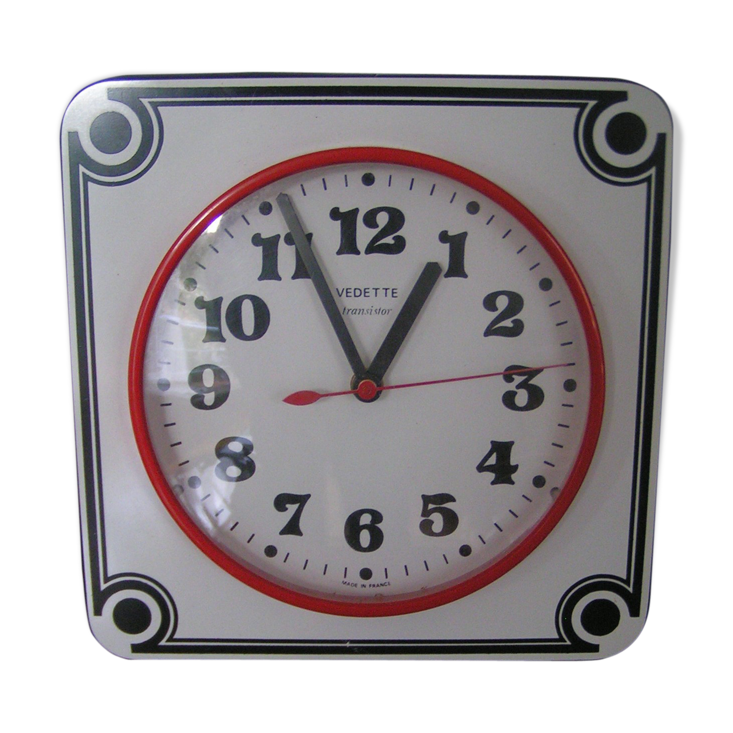 Star in formica wall pendant