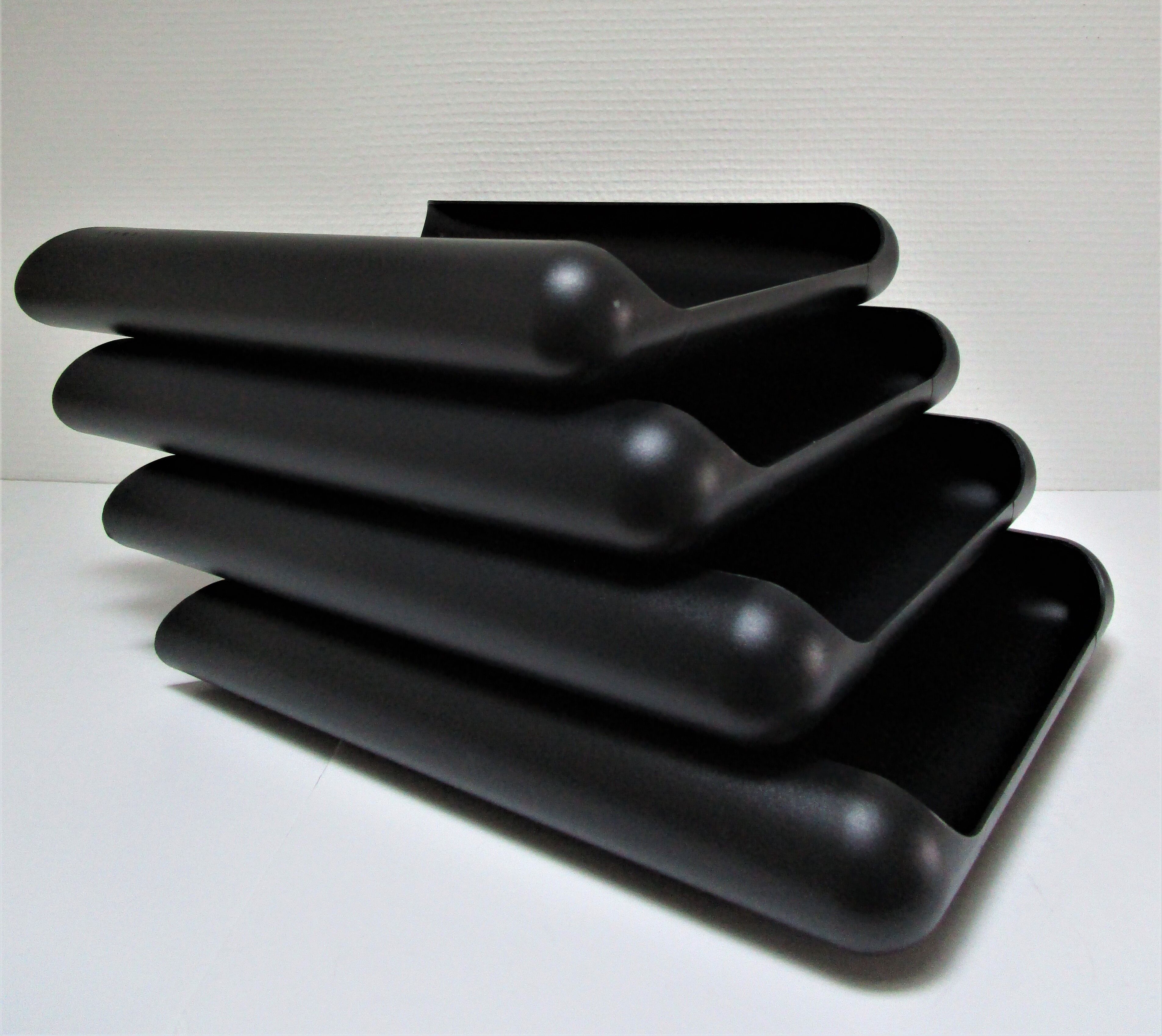 Range mail Tenex design 90s thermoformed plastic