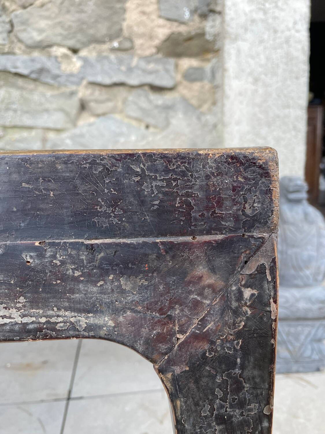 Asian coffee table from the late 18th century.