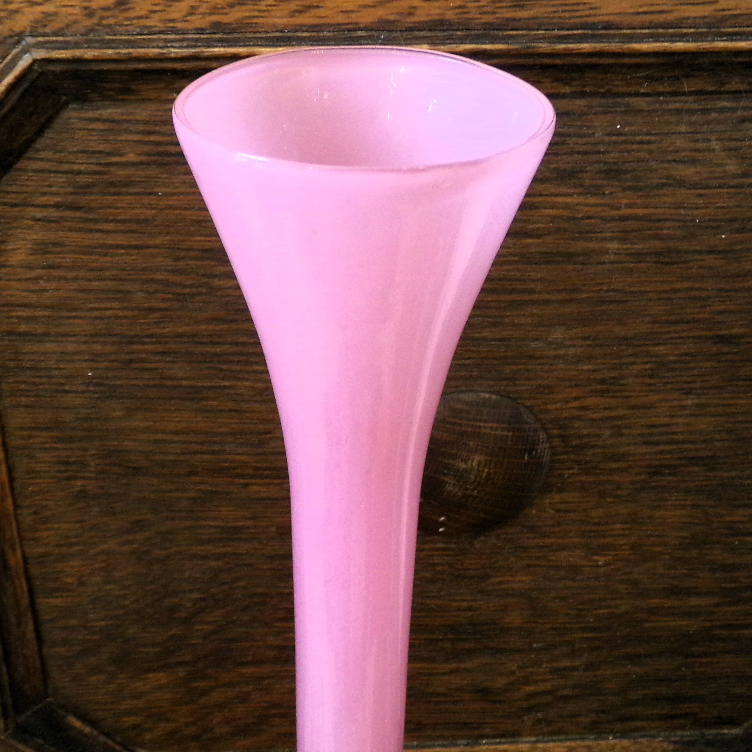 Large pink glass paste soliflore vase