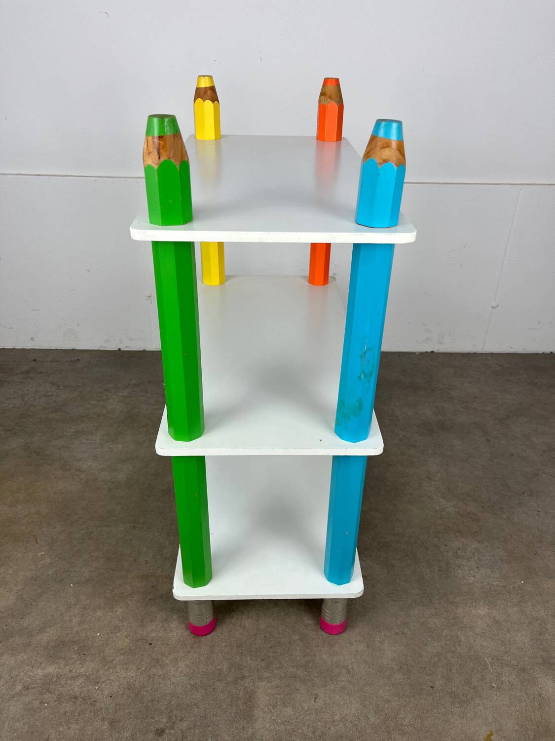Pencil shelf, child style Pierre Sala