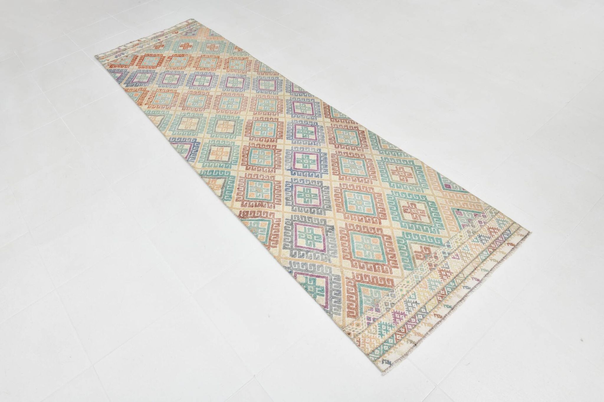 3x9 Soft Pastel Kilim Runner Rug, 81x286Cm