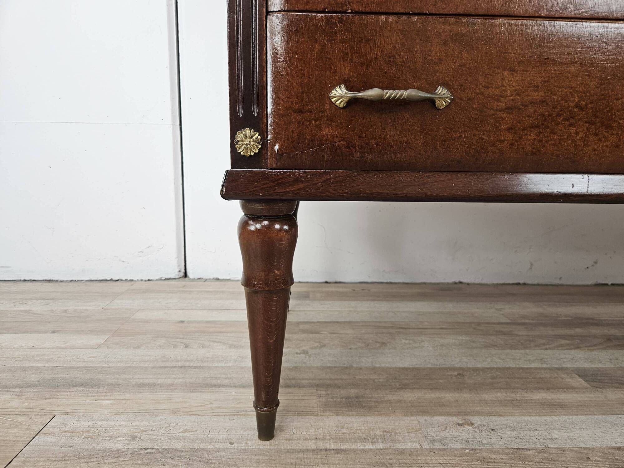 Vintage six-drawer oak chest of drawers with glass top, 1960