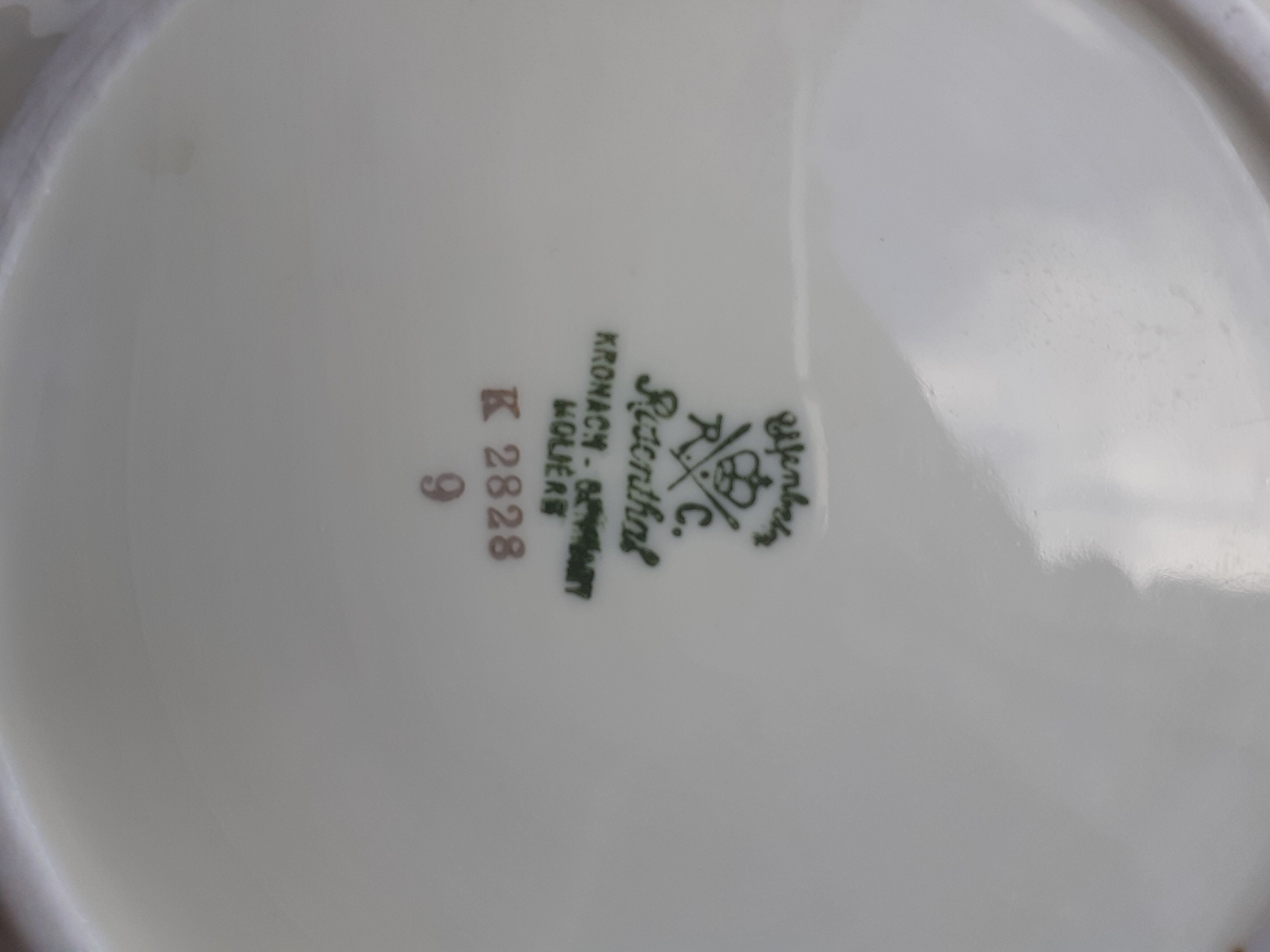 Coupe tripode en porcelaine de Rosenthal