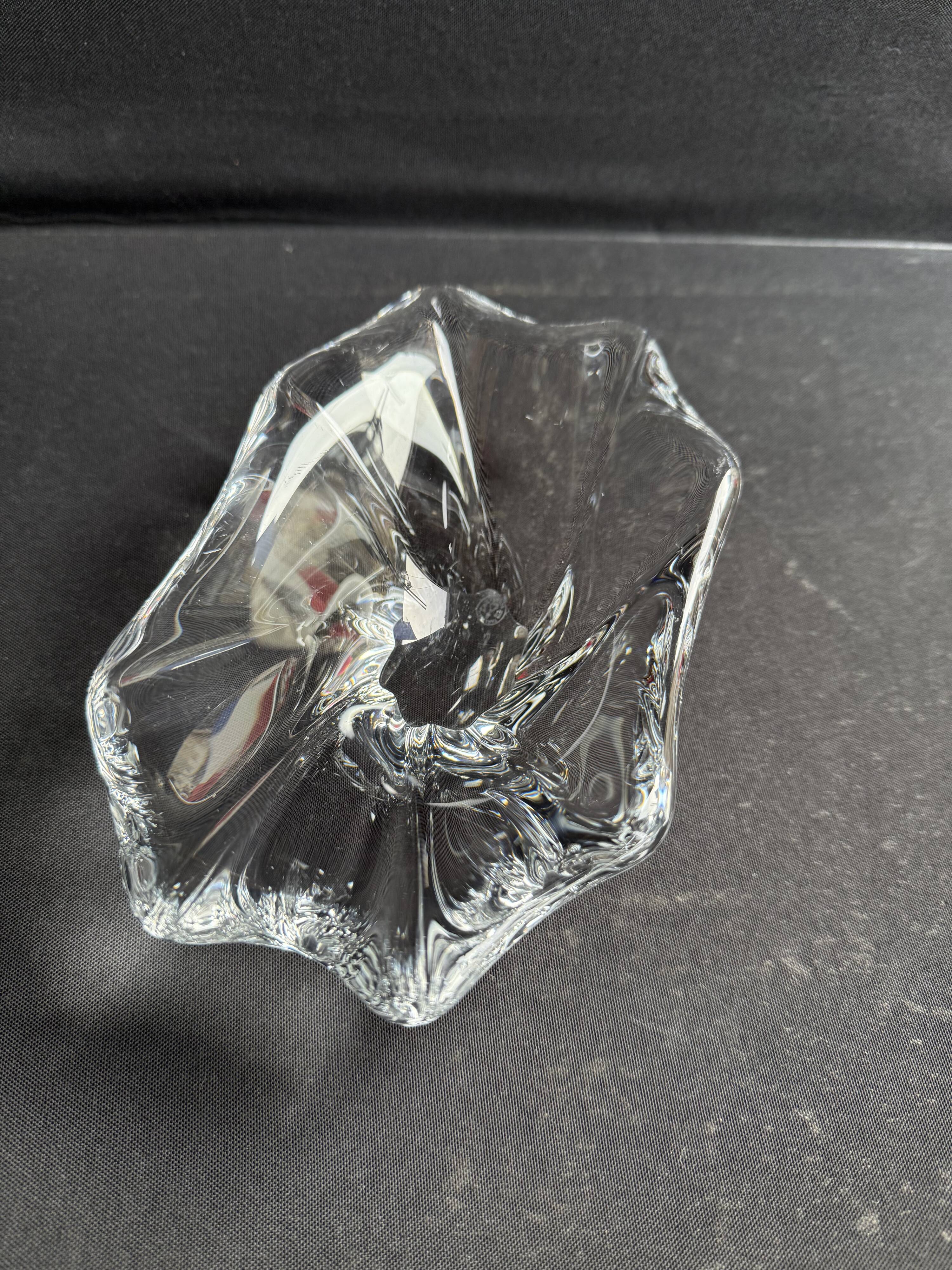 Baccarat pocket emptier