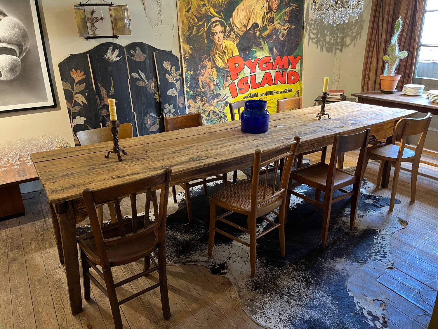 Large farmhouse table
