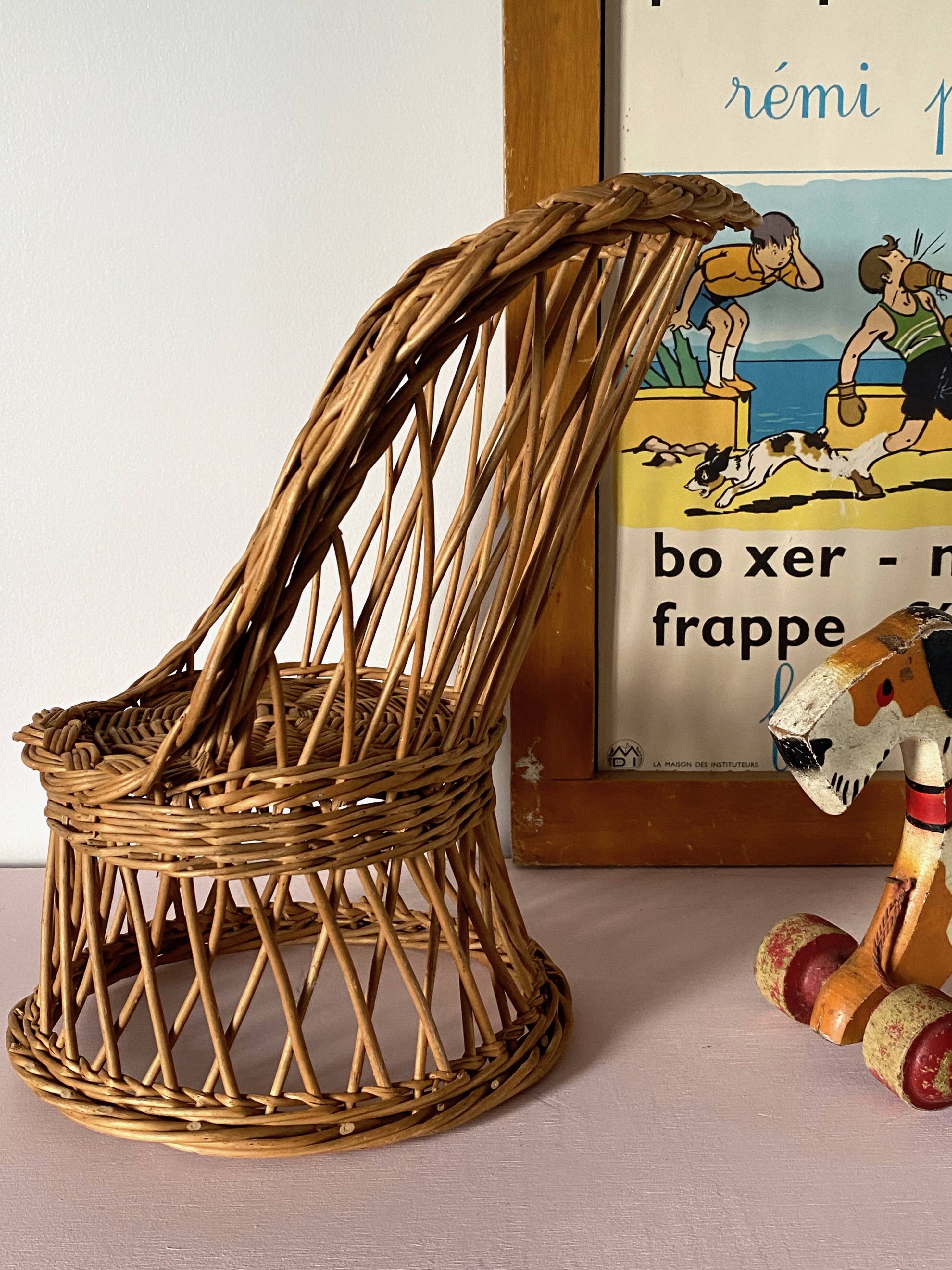 Rattan armchair for doll