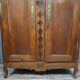 Armoire régionale époque Louis XV en noyer massif.