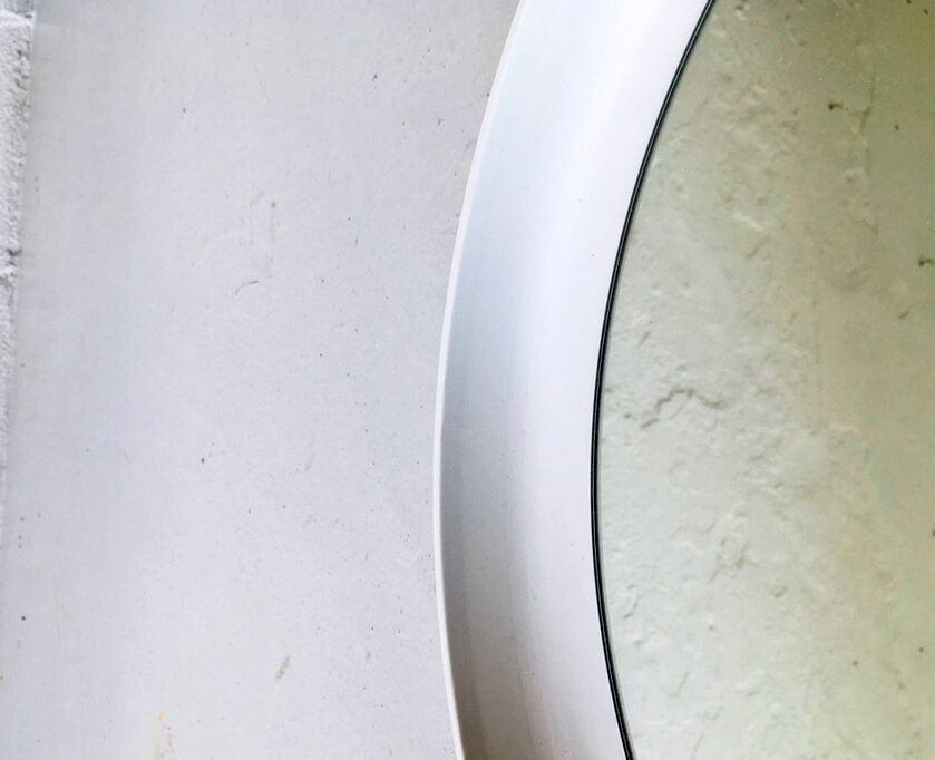 Miroir rond à cadre en plastique, années 1970