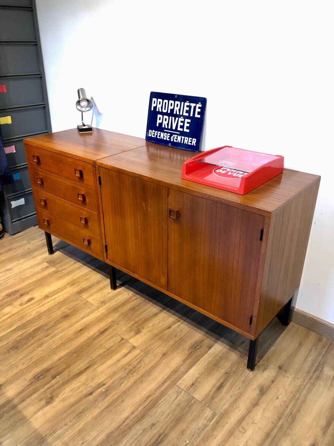 Teak enfilade