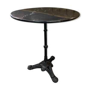table de bistrot en marbre