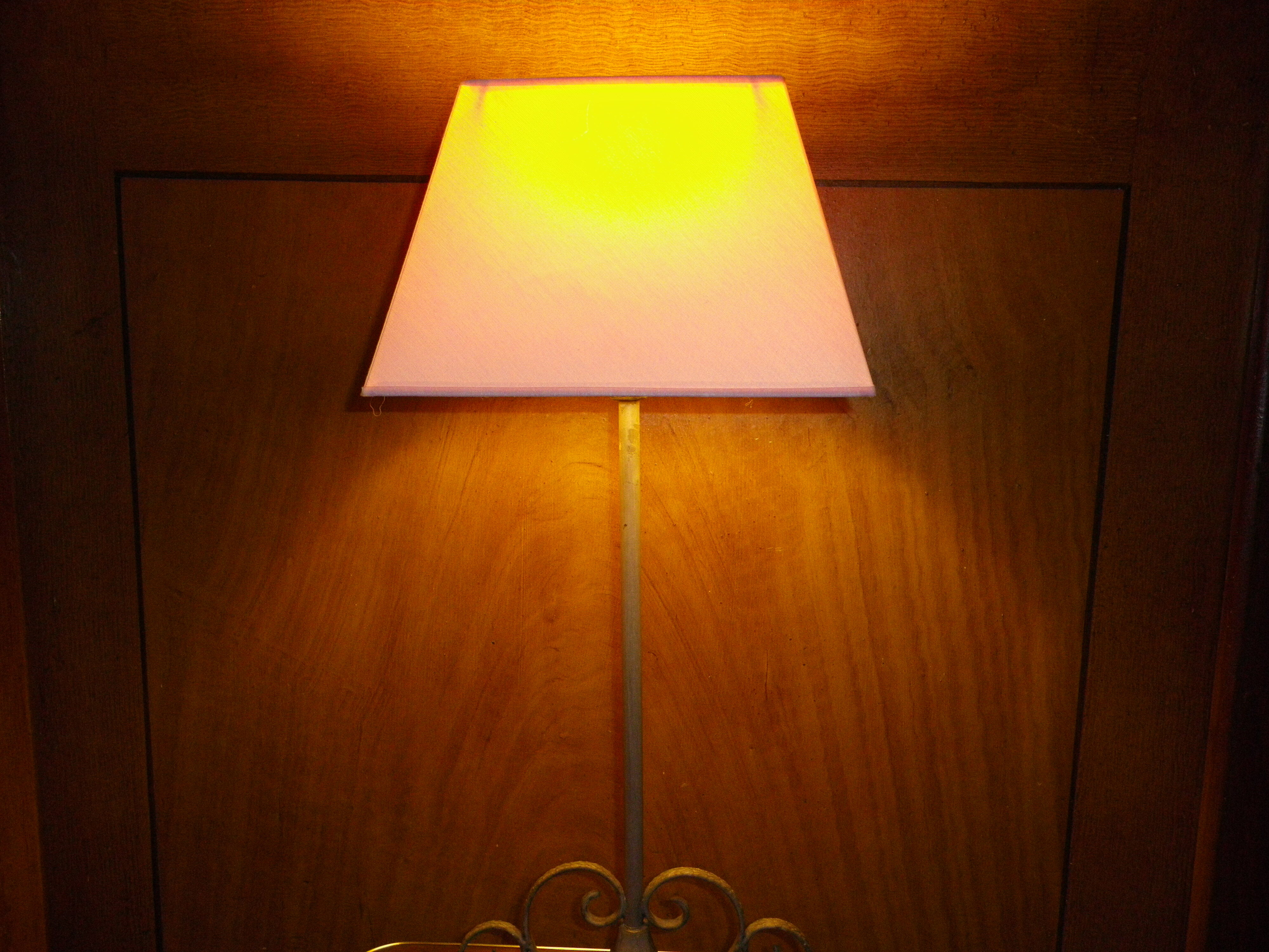 Show lamp/burau to lay in wrought iron - 70s