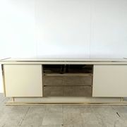 Buffet vintage en laiton et laque, 1970