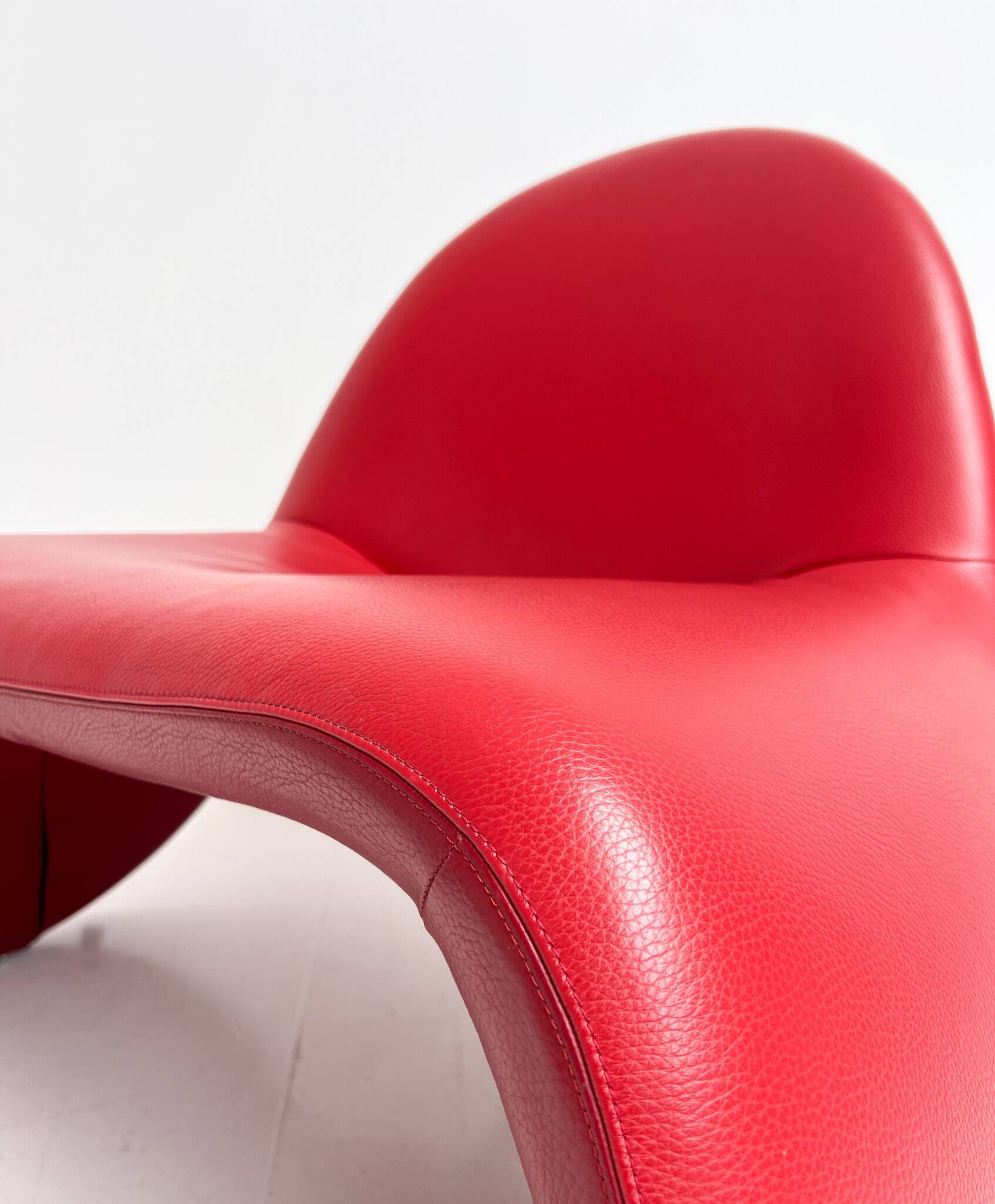 Fauteuil lounge Leolux Sella par Patrick Belli, années 2010.