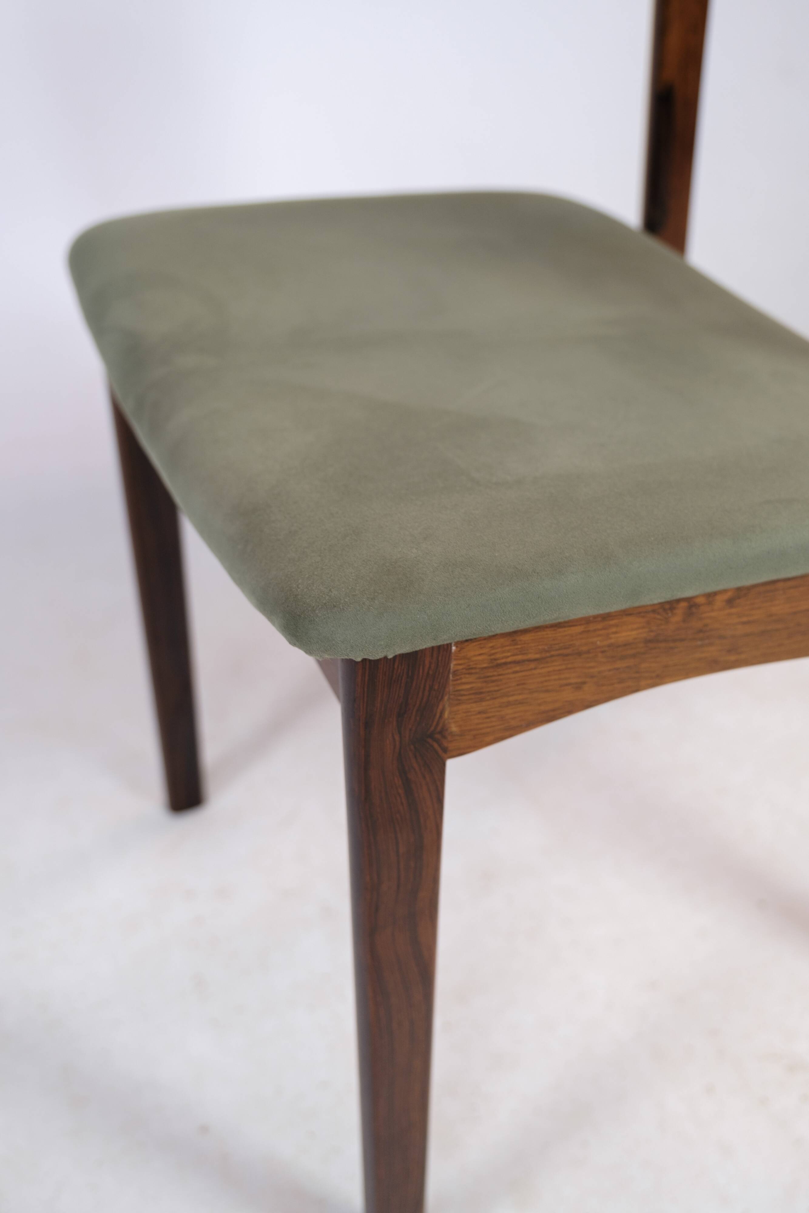 Set Of 12 Dining Chairs Made In Rosewood And Green Fabric