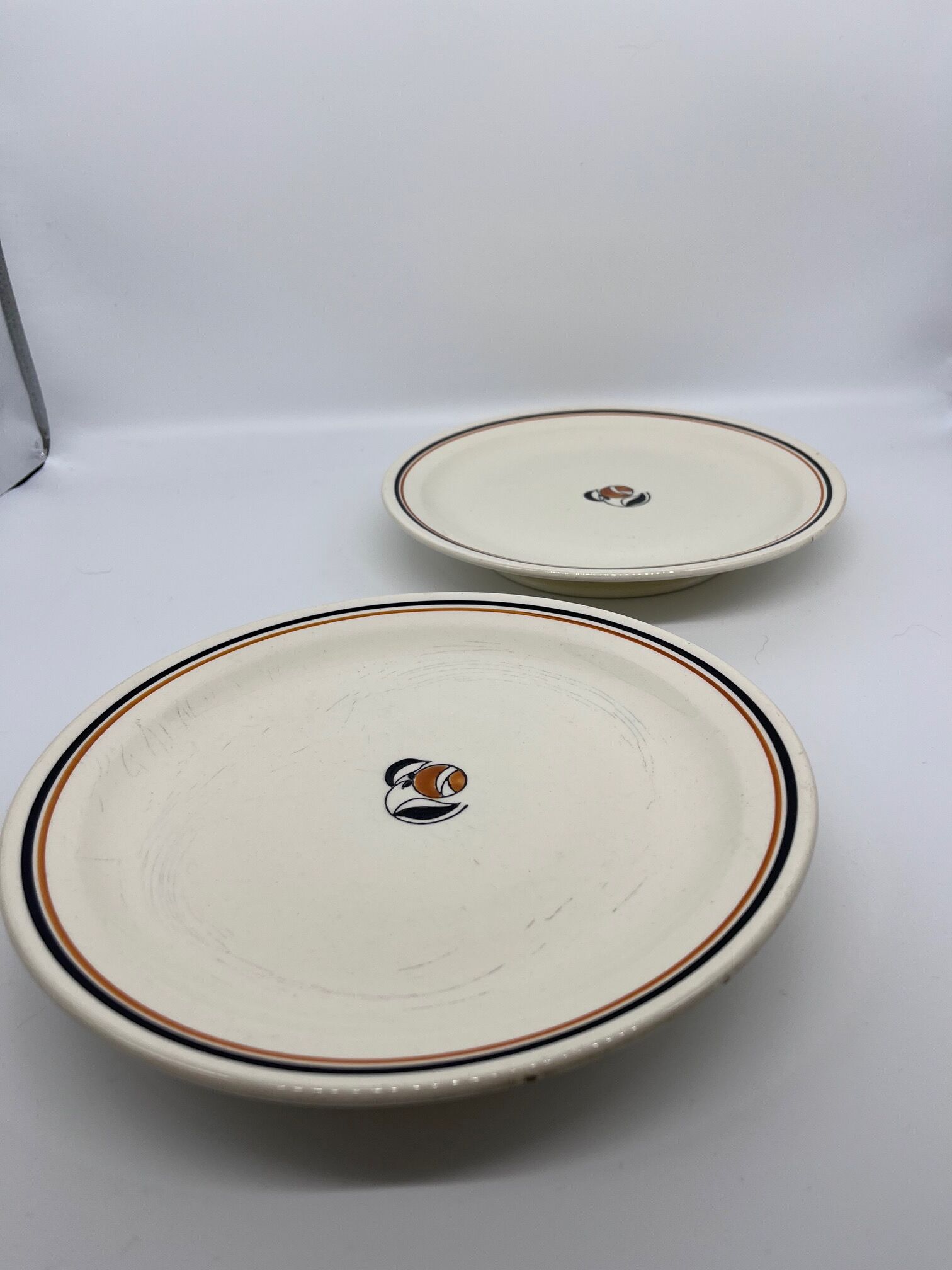 Two compotiers land of iron