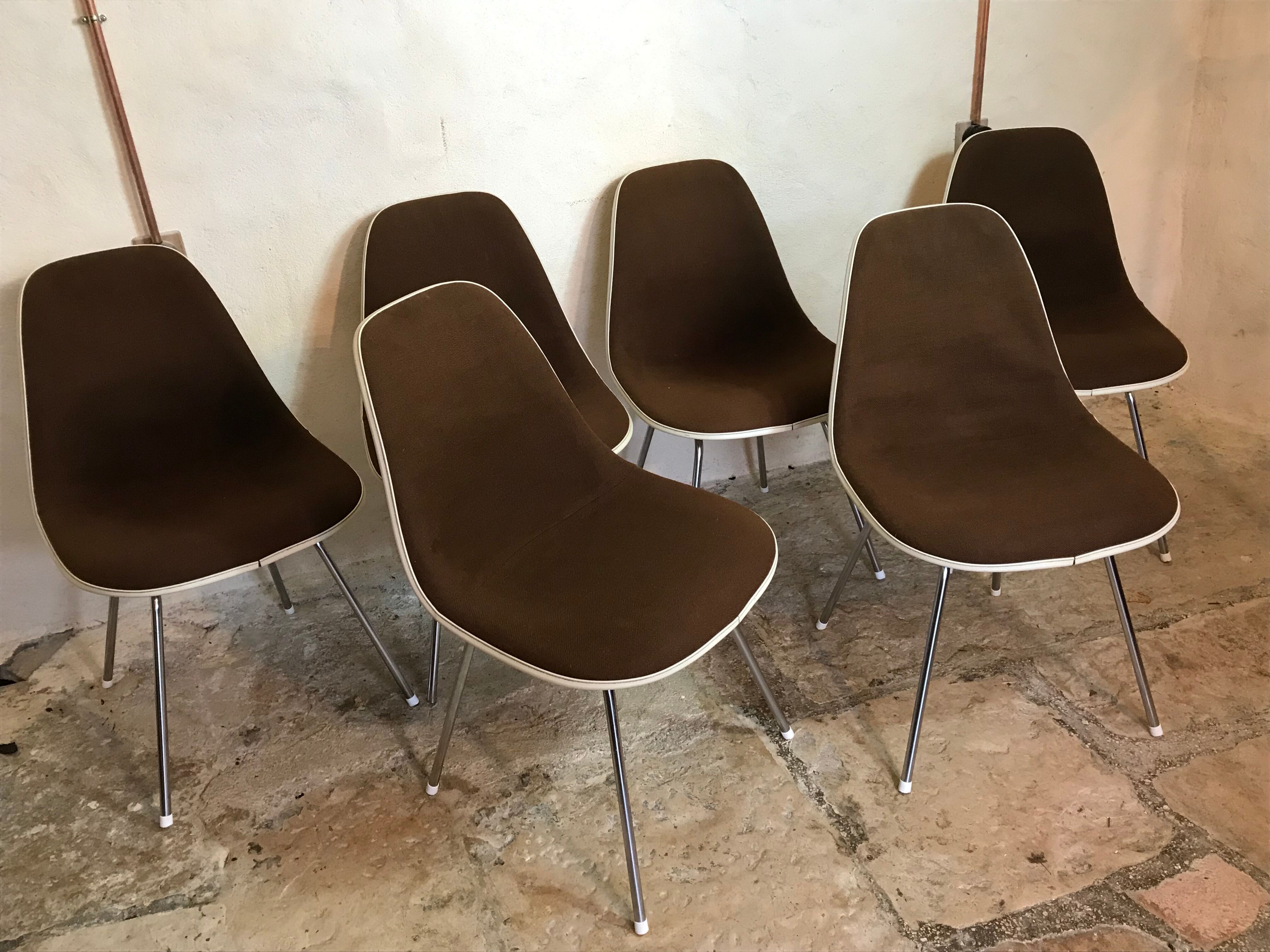 Set of 6 Charles and Ray Eames chairs for Herman Miller, 1960-70's