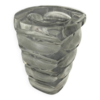 Lalique vase “Mortefontaine” in crystal, signed Lalique France – large