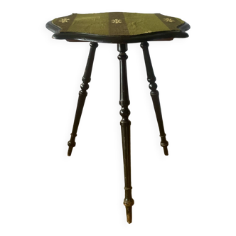 Tripod gueridon in the Napoleon III style