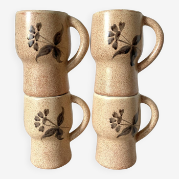 Flowered stoneware mugs from the 70s