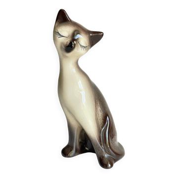 Vintage ceramic chat