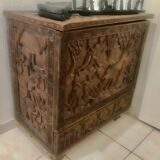 Storage box