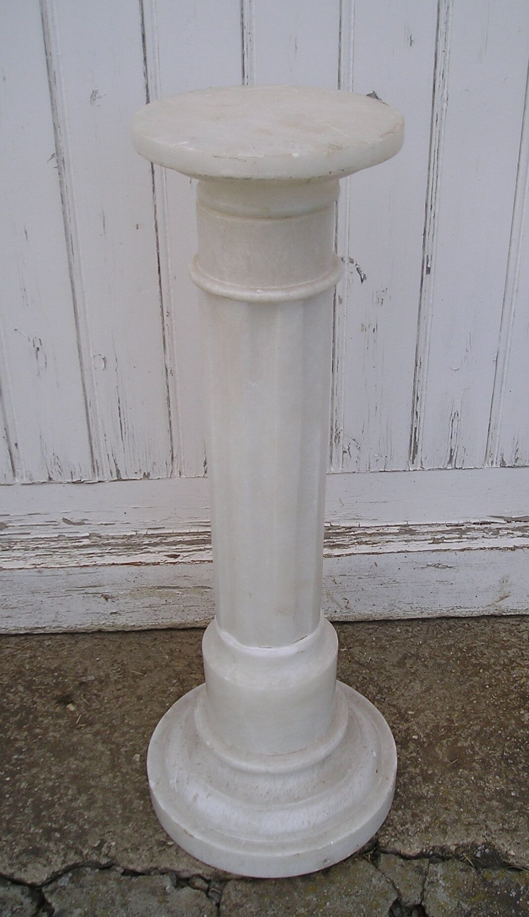 Alabaster column