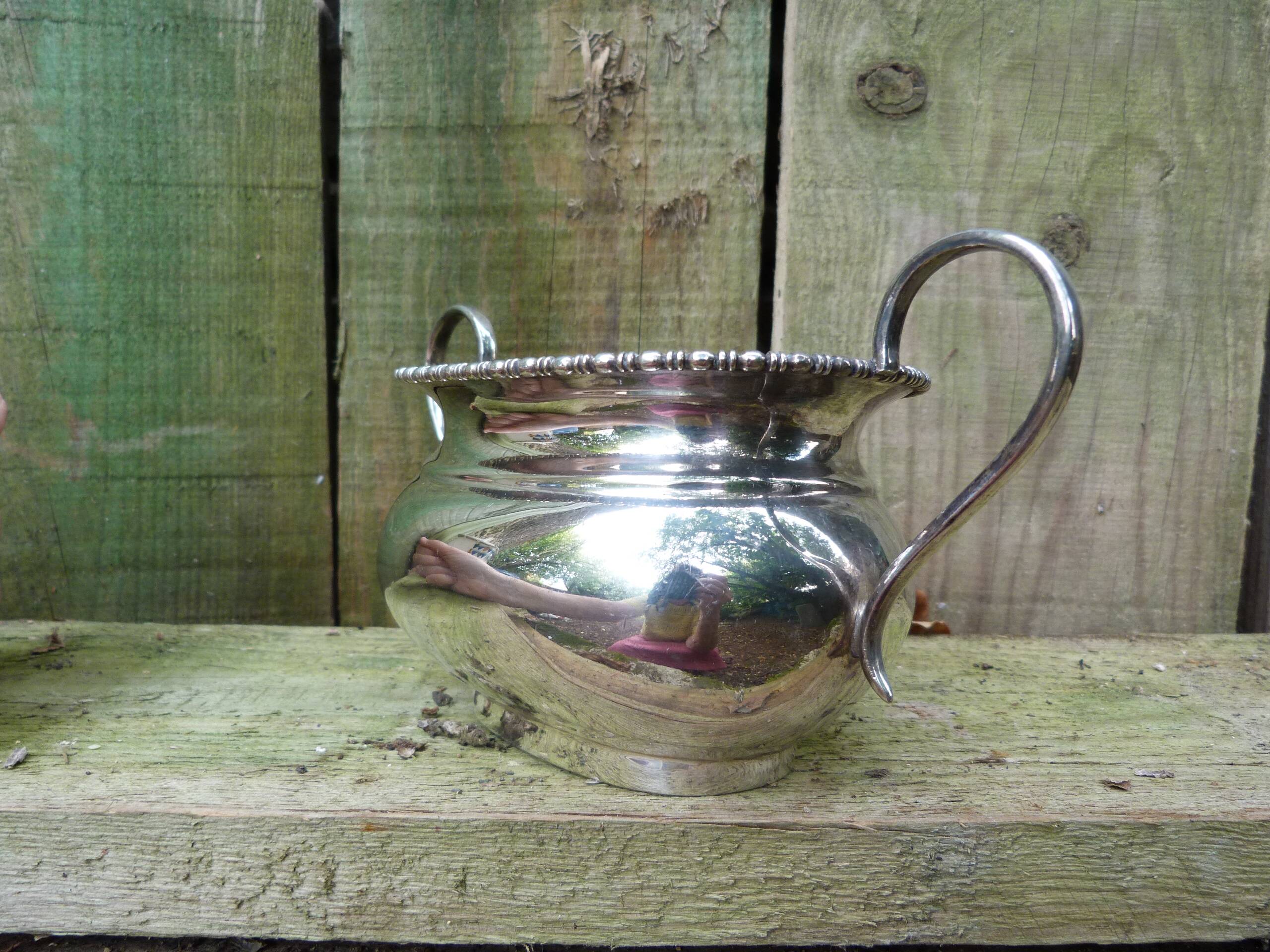 Sugar pot Silverware EPNS Sheffield Silver plated English