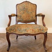 Armchair to the Queen, Louis XV style, circa 1750