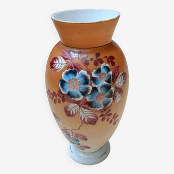 Baluster vase with vintage reliefs