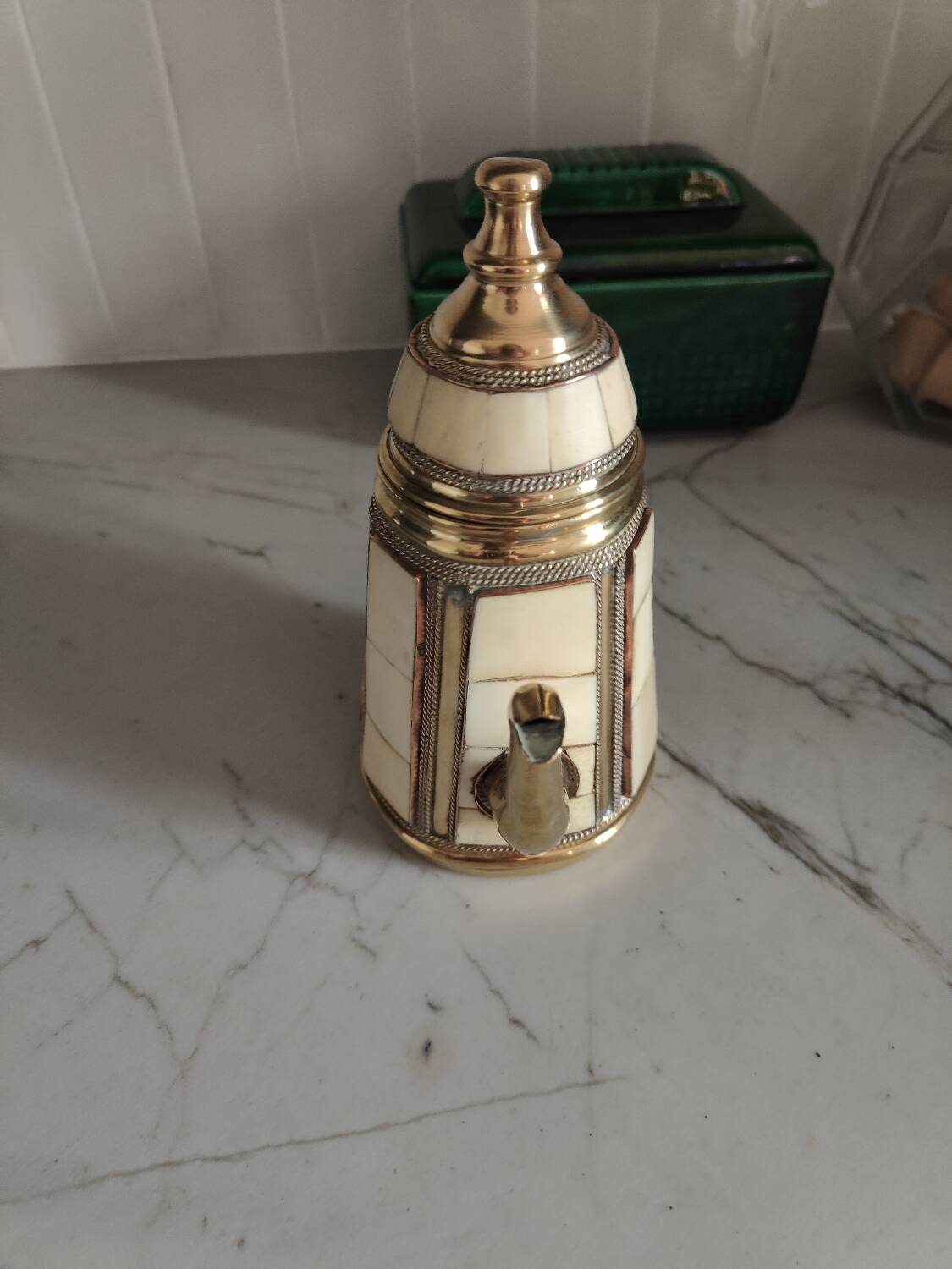 Oriental coffee maker