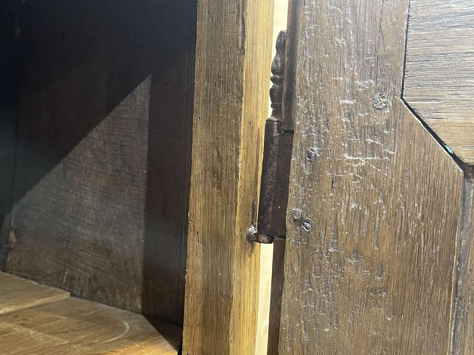 Buffet XVIIIth in light oak