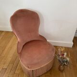 Old pink toad chair