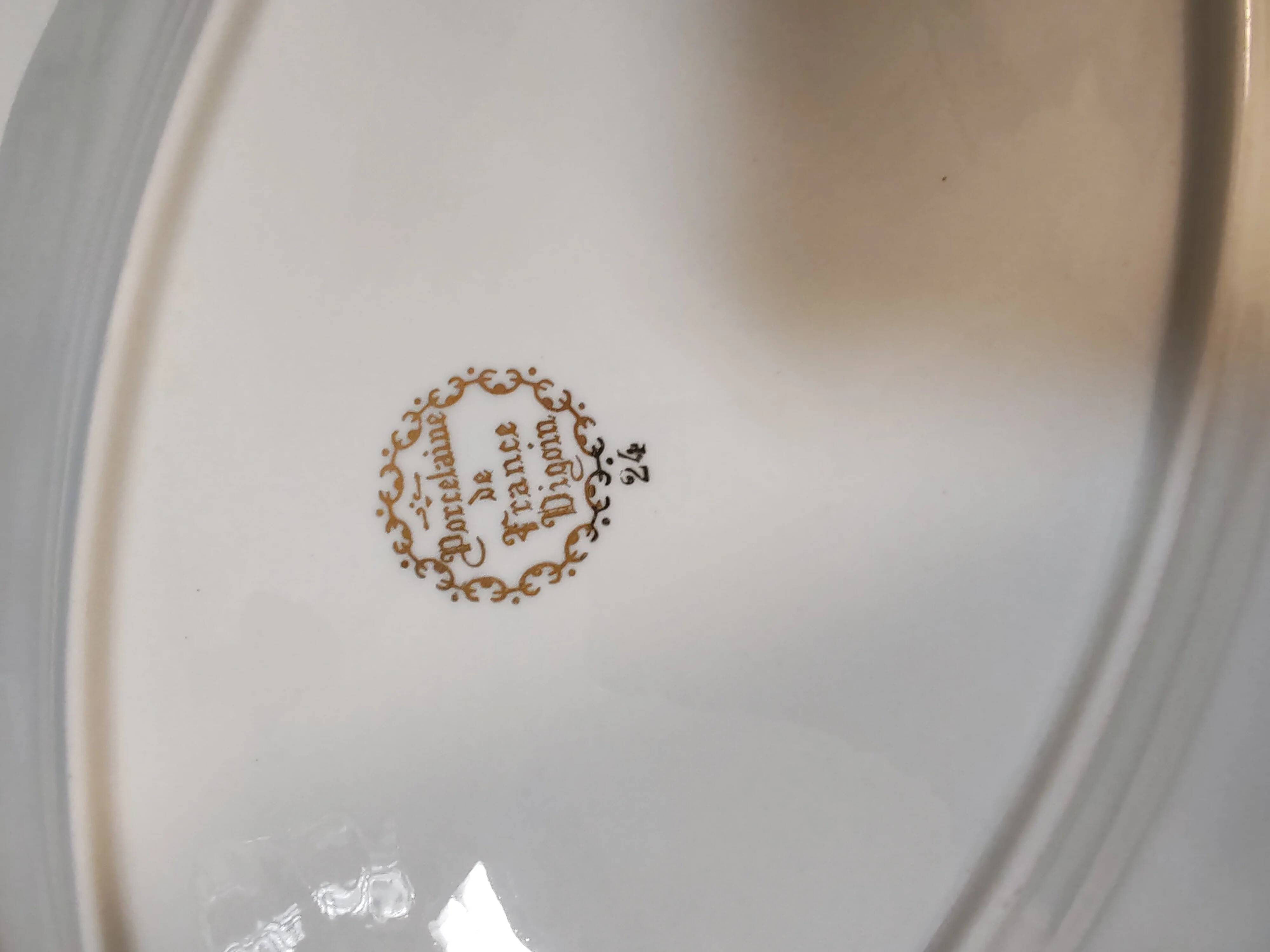 Oval porcelain plate Digoin
