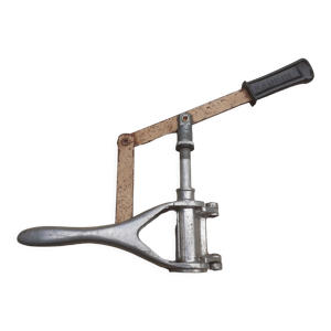 Bouche-bouteille manuel vintage