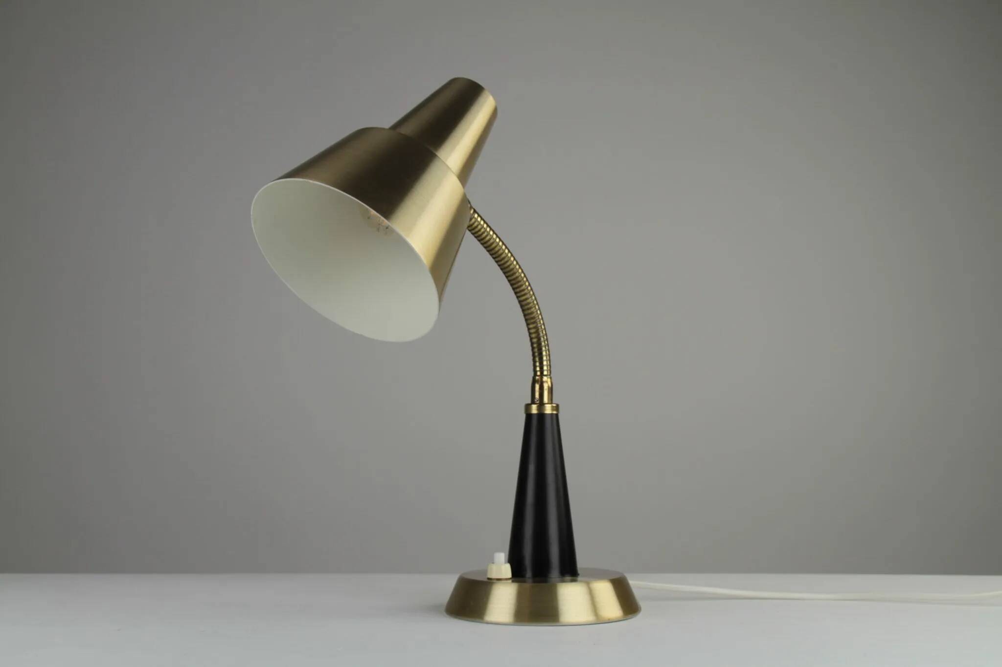 Table / Desk Lamp Model 600/5 by Gemi — Swedish Modernism in Black & Brass, 1960s